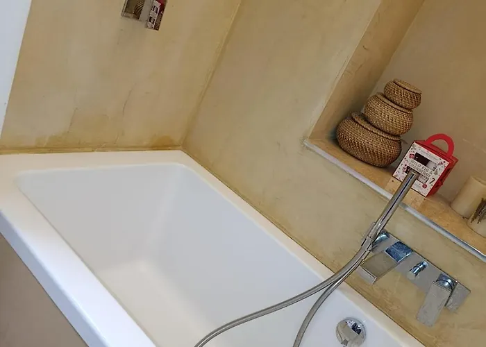 Dimora Umbertina Apartment Bari